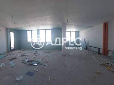 Vânzare - Apartament în Ostromila,  Plovdiv