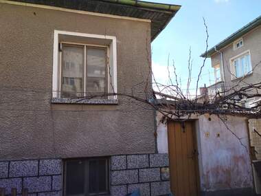 For sale - House in Parvomay,  Plovdiv