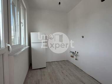 Продажа - Квартира в Карнобат,  Бургас