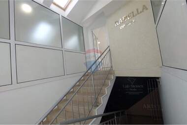 For rent - Office in Center,  Varna