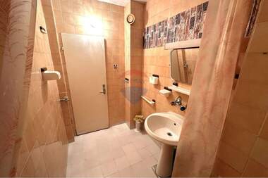 For sale - Apartment in Charodeyka - Iug,  Ruse