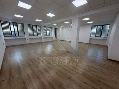 For rent - Office in Vastanicheski,  Plovdiv