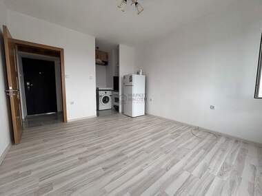 Vânzare - Apartament în Opălceenski,  Stara Zagora