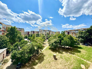 For sale - Apartment in Iug,  Silistra