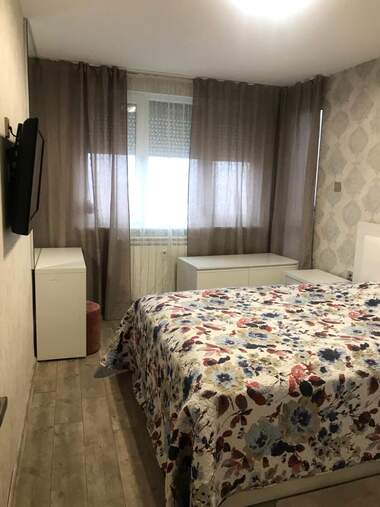 Vânzare - Apartament în Center,  Ruse