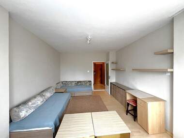 Închiriere - Apartament în Suhata reka,  Sofia