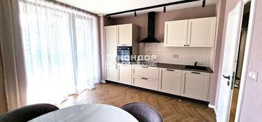 Vânzare - Apartament în Kărșiaka,  Plovdiv