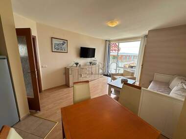 Vânzare - Apartament în Elenite,  Burgas