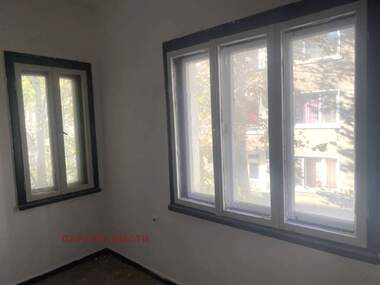 Продажба - Апартамент в Каменица 1,  Пловдив