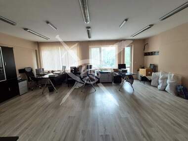 Satış - Ofis/Dükkan/Depo/Güzellik salonu/Yer/Diş ofisi olarak Manastirski livadi-Zapad,  Sofia