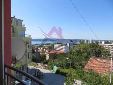 Наем - Апартамент в Бриз,  Варна