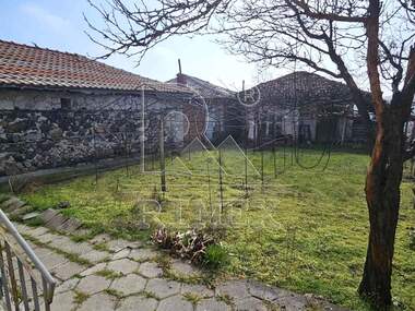 For sale - House in Briagovo,  Plovdiv