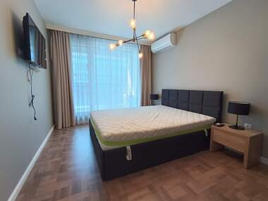 Închiriere - Apartament în Bratia Miladinovi,  Burgas