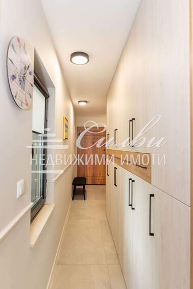 For sale - Apartment in Vtori korpus,  Shumen
