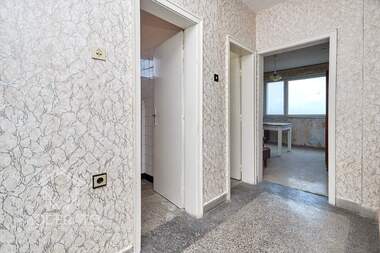 Vânzare - Apartament în Văzrajdane,  Burgas