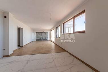 Продажба - Апартамент във Виница,  Варна