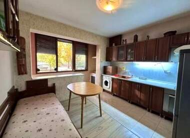 Satış - Apartman olarak Mladejki halm,  Plovdiv