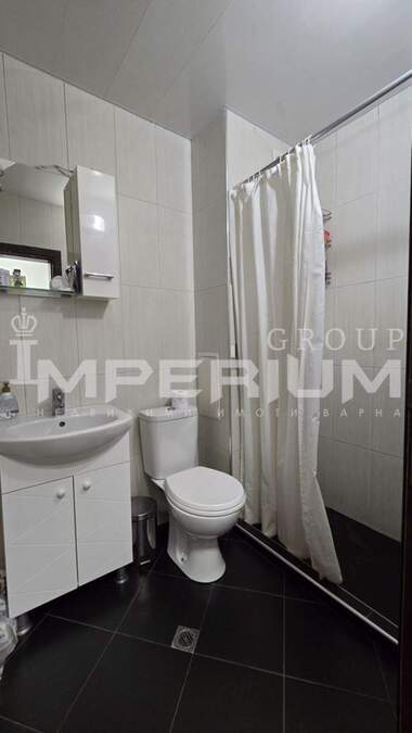 Продажба - Апартамент във Възраждане 1,  Варна