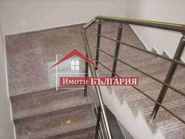 Vânzare - Apartament în Balceik,  Dobrice