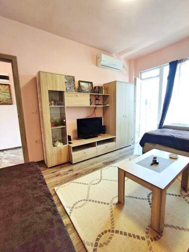 Închiriere - Apartament în Țentăr,  Burgas