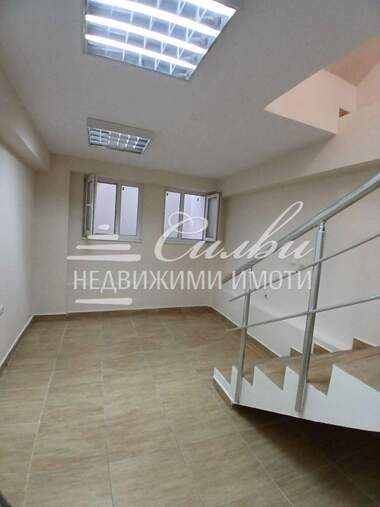 For rent - Office in Center,  Shumen