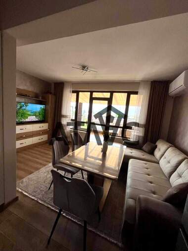 Vânzare - Apartament în Ostromila,  Plovdiv