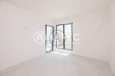 Продажба - Апартамент в Бриз,  Варна