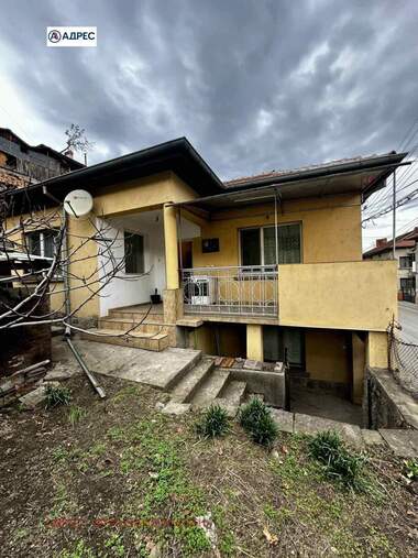 For sale - House in Troian,  Lovech