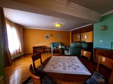 Satış - Apartman olarak Centar,  Haskovo