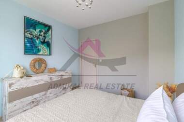 Închiriere - Apartament în Ceaîka,  Varna