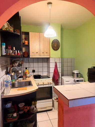 Vânzare - Apartament în Mladost,  Vrața