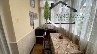 Închiriere - Apartament în Dobrudjanski,  Șumen