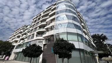 For sale - Apartment in Center,  Burgas