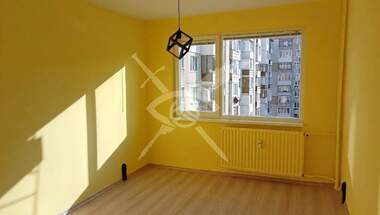 Închiriere - Apartament în Mladost-2,  Sofia