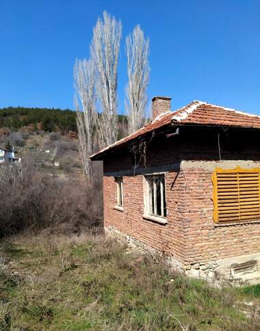 For sale - House in Gramade,  Kiustendil
