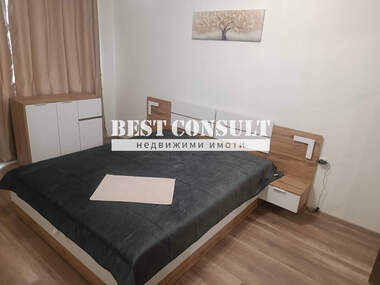 Închiriere - Apartament în Hășove,  Ruse