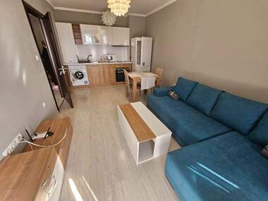 Miete - Wohnung in Mladejki halm,  Plowdiw