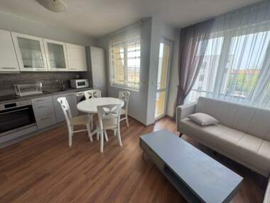Verkauf - Wohnung in Saravowo,  Burgas