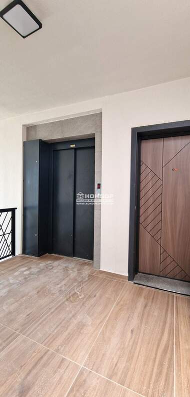 Vânzare - Apartament în Kărșiaka,  Plovdiv