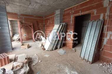 Vânzare - Apartament în SPZ Moderno Predgradie,  Sofia