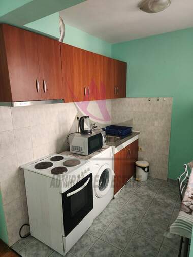 For rent - Apartment in Sportna zala,  Varna