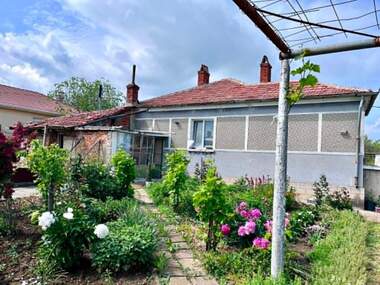 For sale - House in Banya,  Burgas