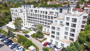 Satış - Apartman olarak Balçik,  Dobriç