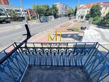 Ενοίκιο - Διαμέρισμα σε Център,  Бургас