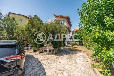 Продажба - Къща в Траката,  Варна