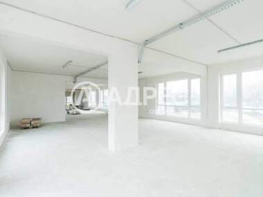 Продажа - Производственное помещение в Промишлена зона - Запад,  Варна