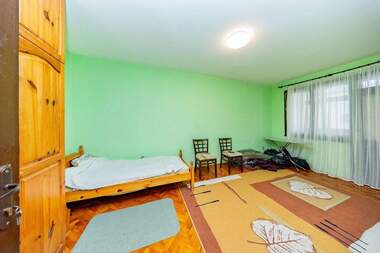 For sale - Apartment in 9-ti kvartal,  Pleven