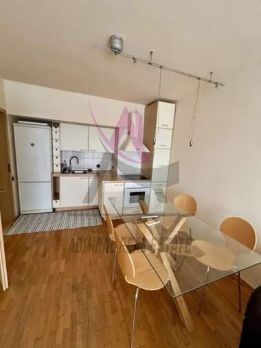 For rent - Apartment in Briz,  Varna