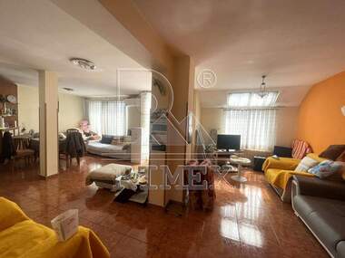 Vânzare - Apartament în Center,  Plovdiv