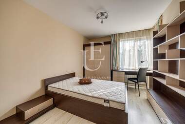 Închiriere - Casă în Simeonovo,  Sofia